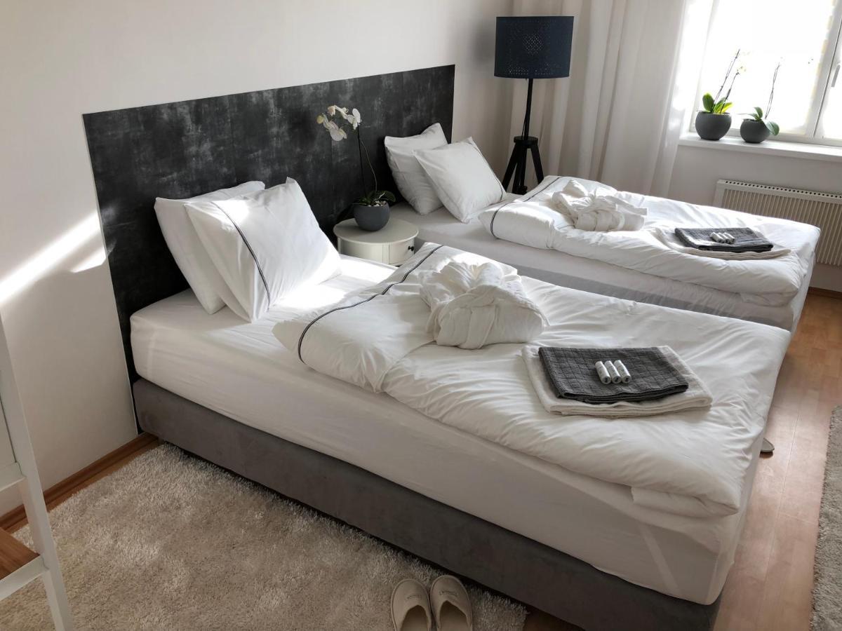 Pension Skylark Pardubice Rum bild